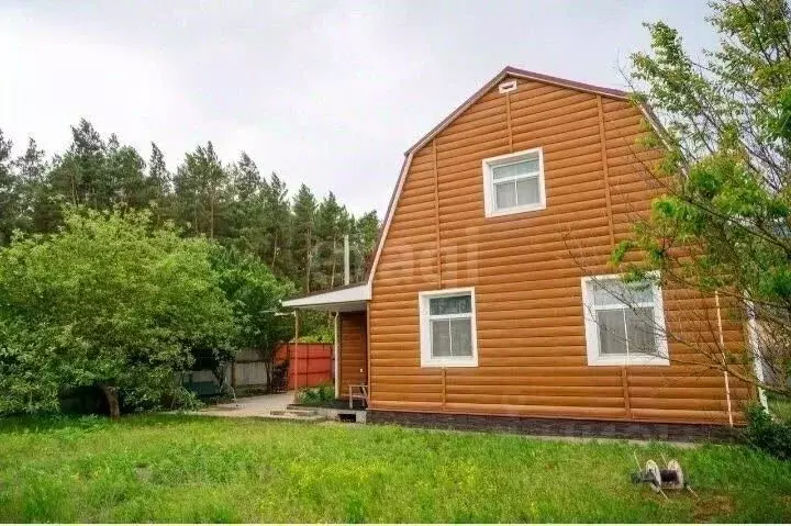 Дом в Белгородская область, Старооскольский городской округ, с. ... - Фото 0