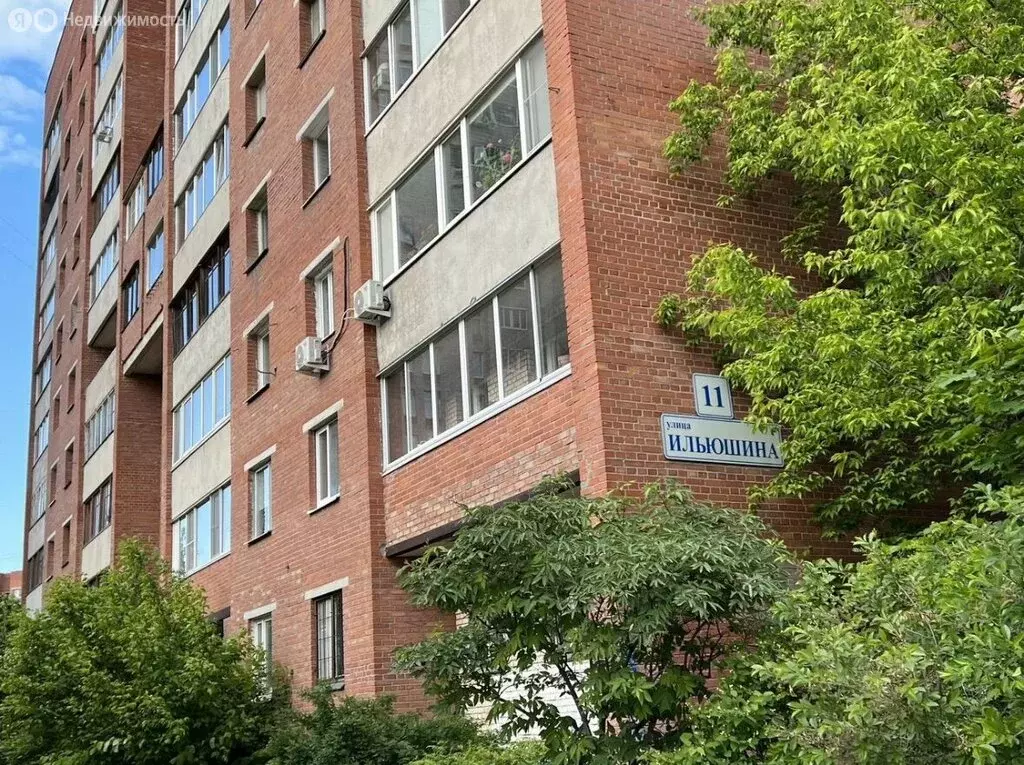 3-комнатная квартира: Санкт-Петербург, улица Ильюшина, 11 (62.8 м) - Фото 1