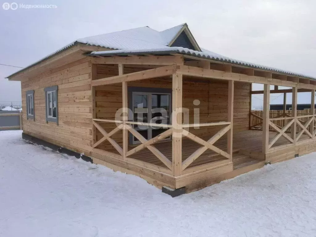 Дом в село Гурульба, Иркутская улица (210 м) - Фото 1