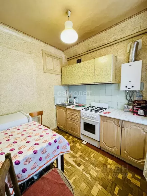 2-к кв. Калужская область, Калуга Молодежная ул., 4 (38.8 м) - Фото 1