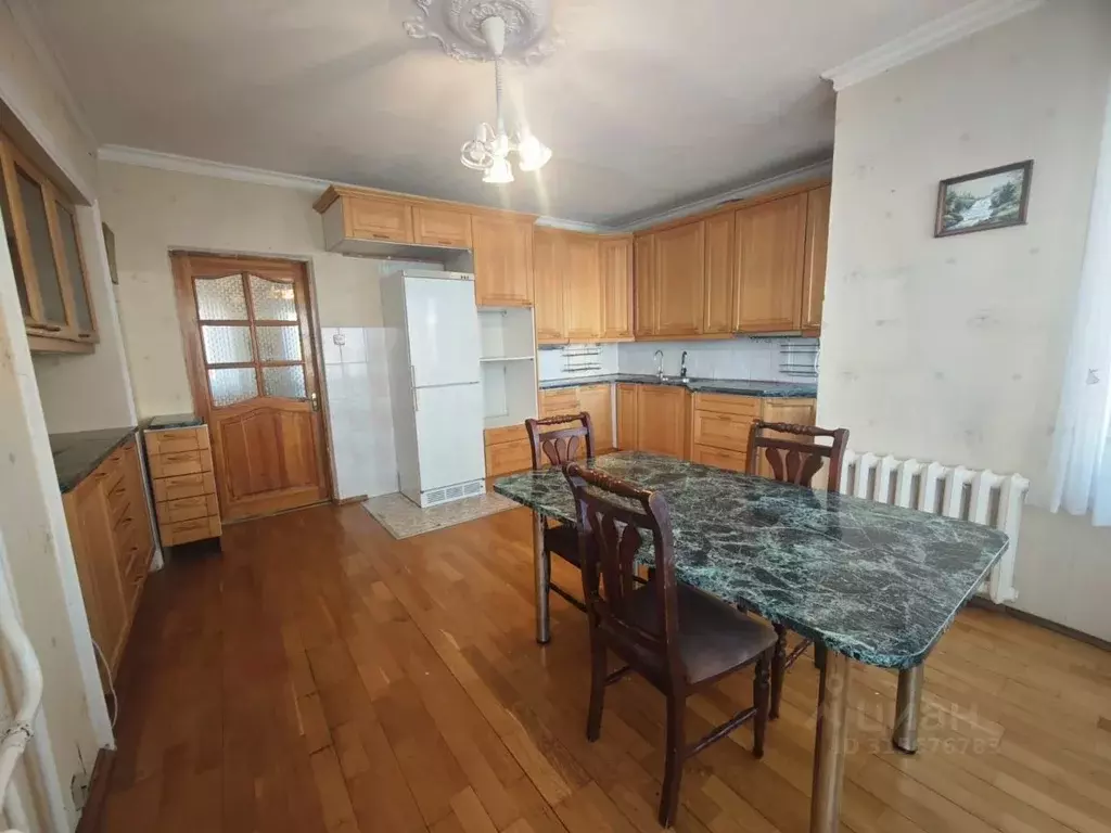2-к кв. Башкортостан, Уфа бул. Ибрагимова, 44 (122.0 м) - Фото 0