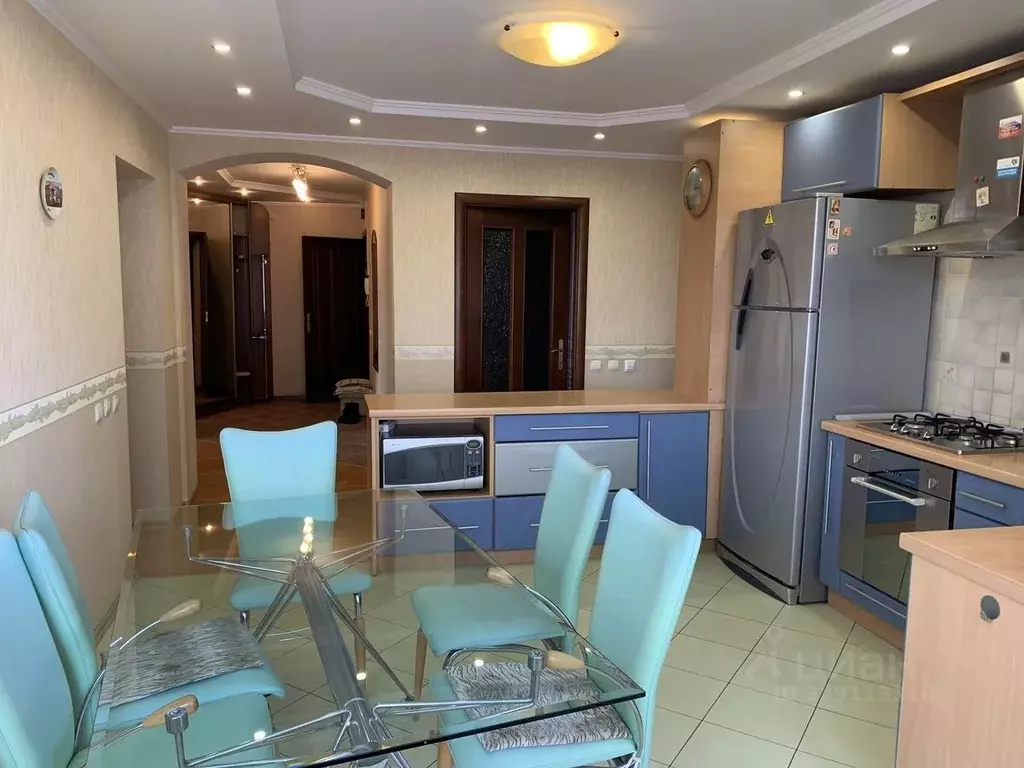 3-к кв. Калининградская область, Калининград Зеленая ул., 81 (95.0 м) - Фото 2