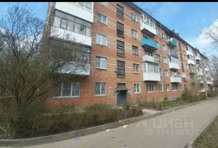 2-к кв. Смоленская область, Смоленск ул. Нахимова, 6 (43.0 м) - Фото 0