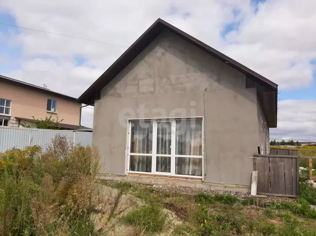 Дом в Брянская область, Брянский район, Добрунское с/пос, с. ... - Фото 1