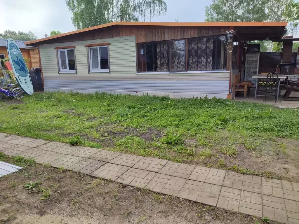 Дом в Тверская область, Осташков ул. Рябочкина, 76 (50 м) - Фото 1