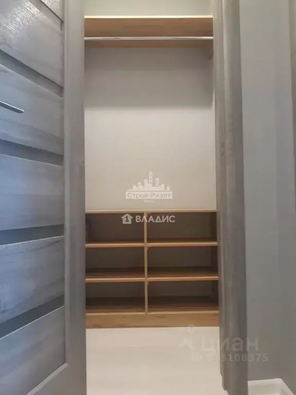 2-к кв. Крым, Керчь ул. Карла Маркса, 10 (52.0 м) - Фото 2