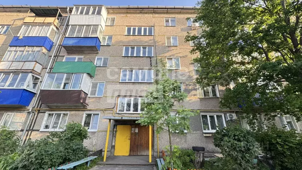 3-к кв. Самарская область, Сызрань ул. Декабристов, 400 (58.0 м) - Фото 0
