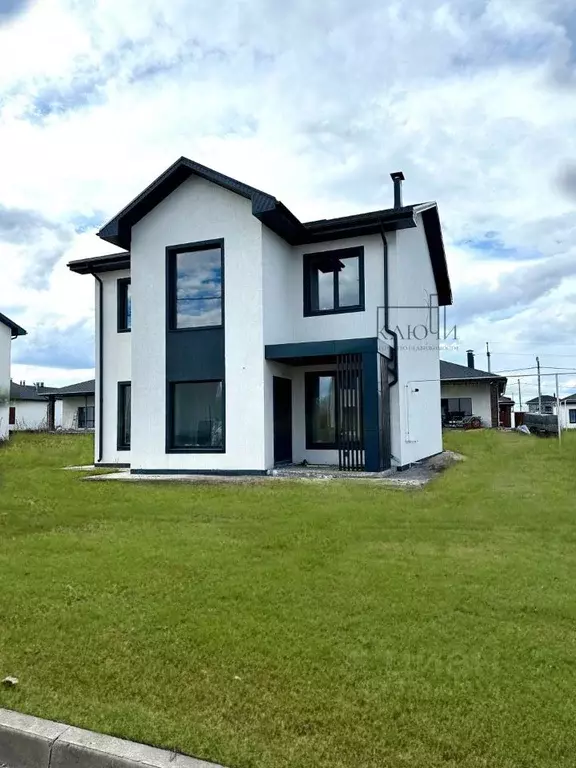 Дом в Челябинская область, Магнитогорск ул. Екатерининская (155 м) - Фото 1