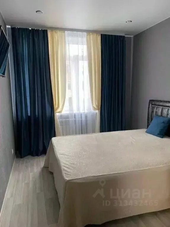 2-к кв. Ханты-Мансийский АО, Сургут ул. Ивана Захарова, 7 (45.0 м) - Фото 1