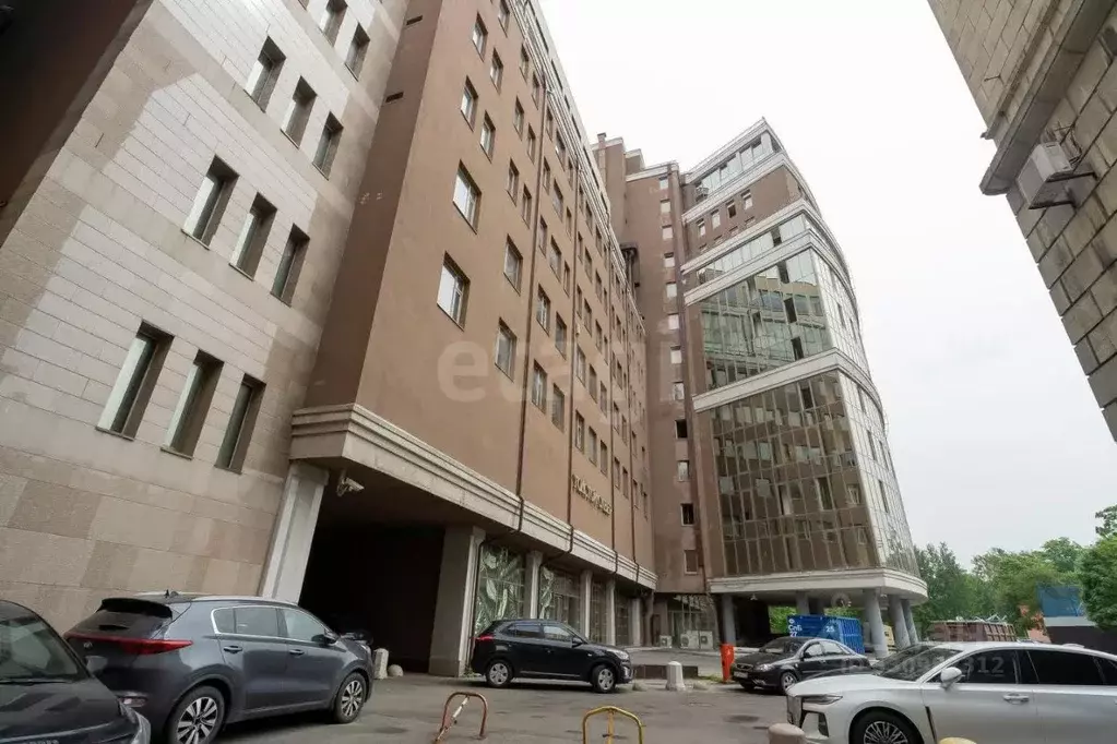 Комната Санкт-Петербург ул. Льва Толстого, 7 (13.0 м) - Фото 2