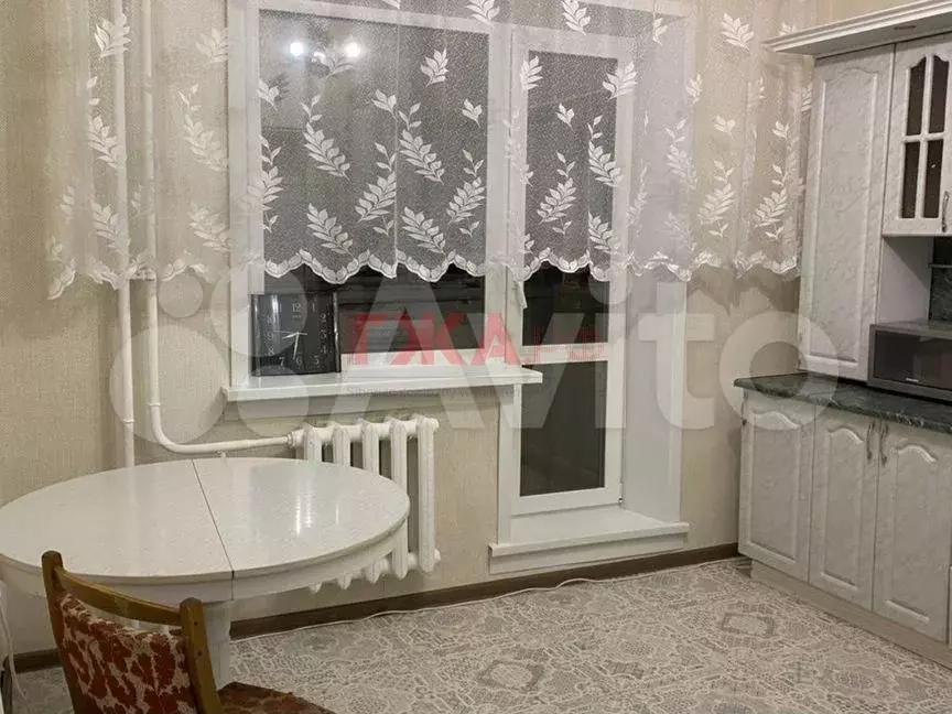 1-к. квартира, 35,6 м, 8/9 эт. - Фото 0