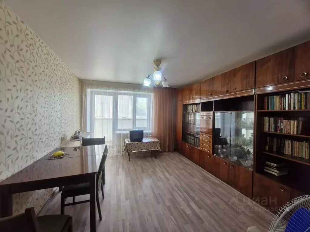 2-к кв. Чувашия, Чебоксары ул. Мичмана Павлова, 34 (52.0 м) - Фото 0