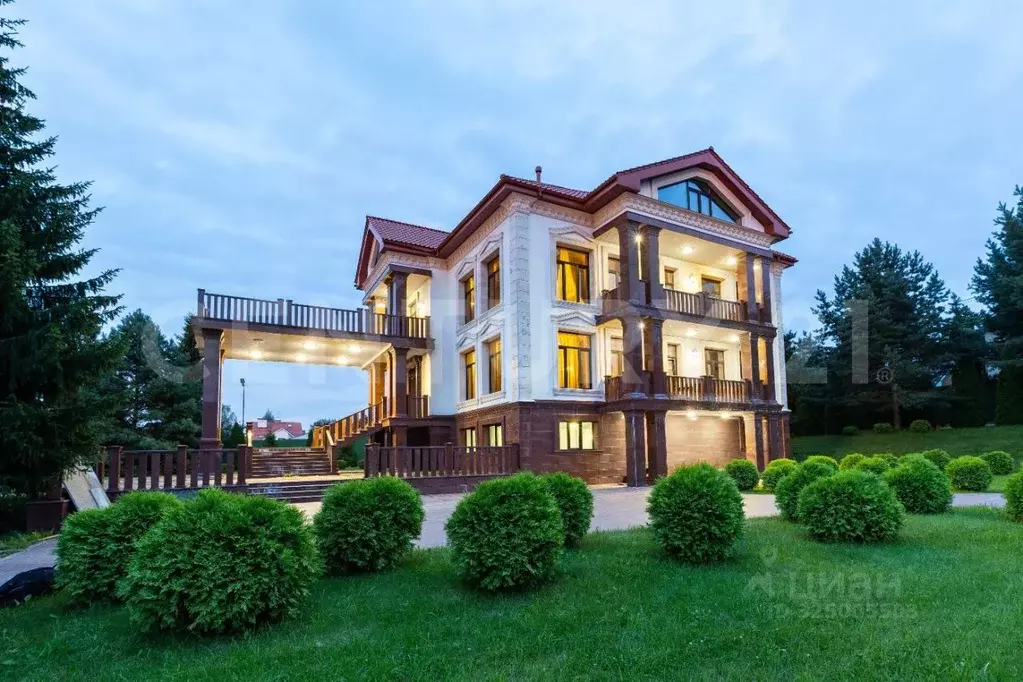 Дом в Московская область, Наро-Фоминский городской округ, д. ... - Фото 1