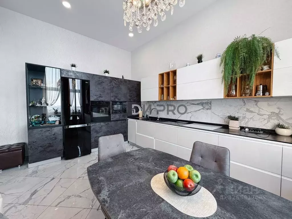 5-к кв. Кировская область, Киров ул. Воровского, 169 (153.8 м) - Фото 1