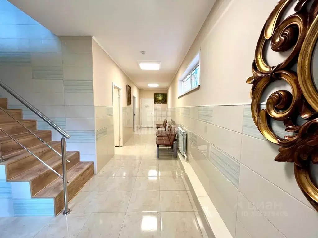 Помещение свободного назначения в Воронежская область, с. Новая Усмань ... - Фото 1