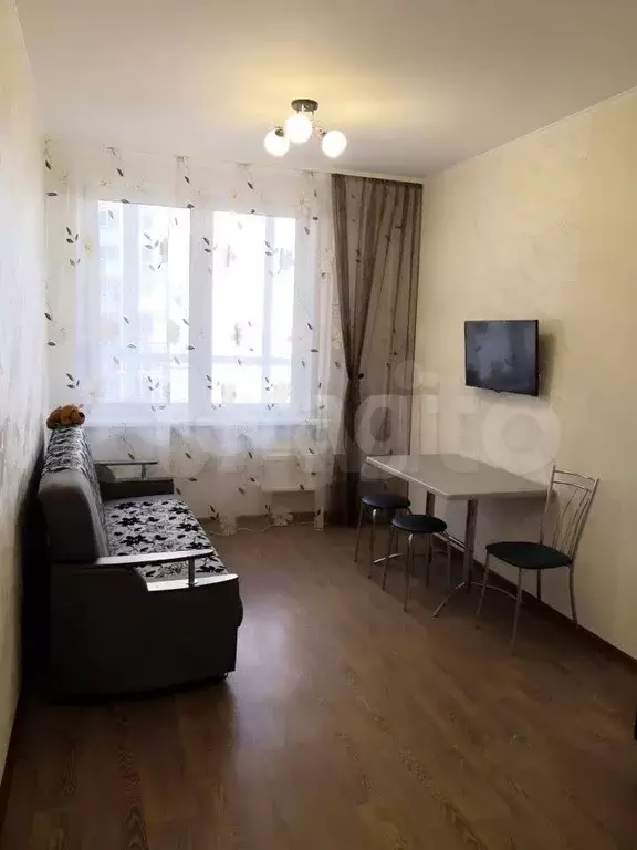 1-к. квартира, 36 м, 4/17 эт. - Фото 0