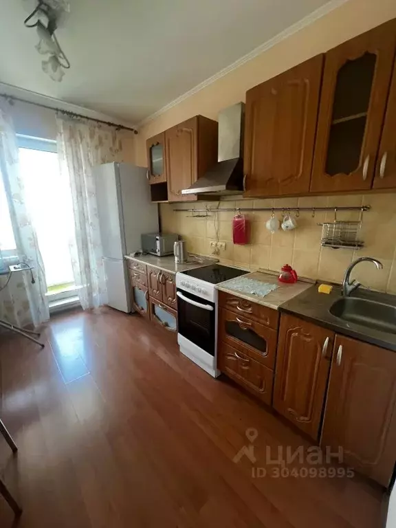 Комната Приморский край, Владивосток просп. 100-летия Владивостока, 48 - Фото 2