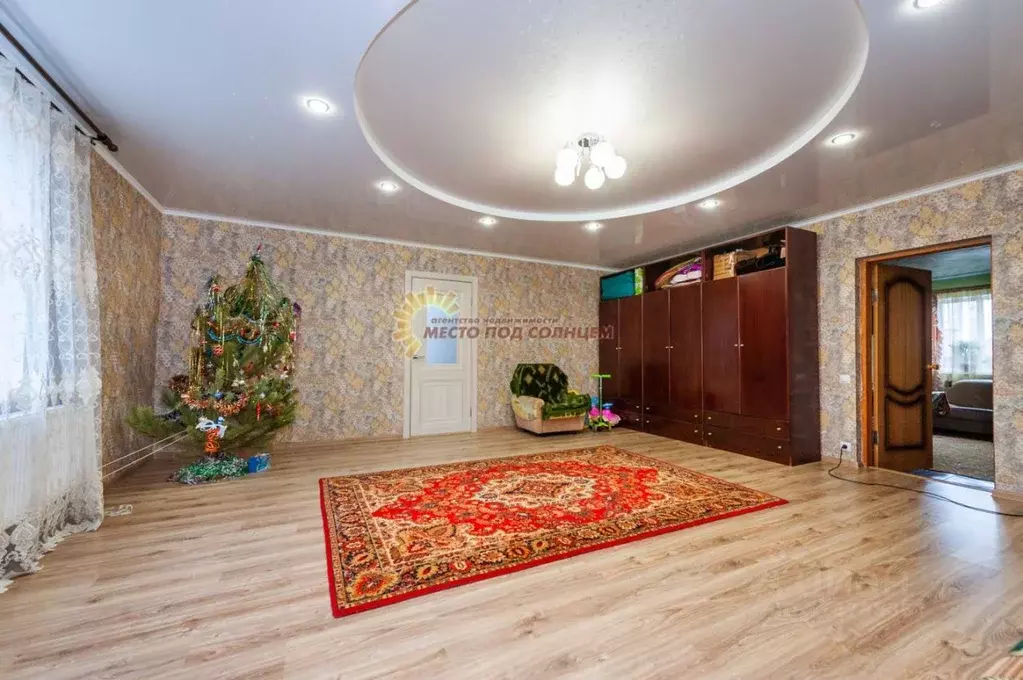 Дом в Краснодарский край, Ейск ул. Высоцкого, 22 (165 м) - Фото 0