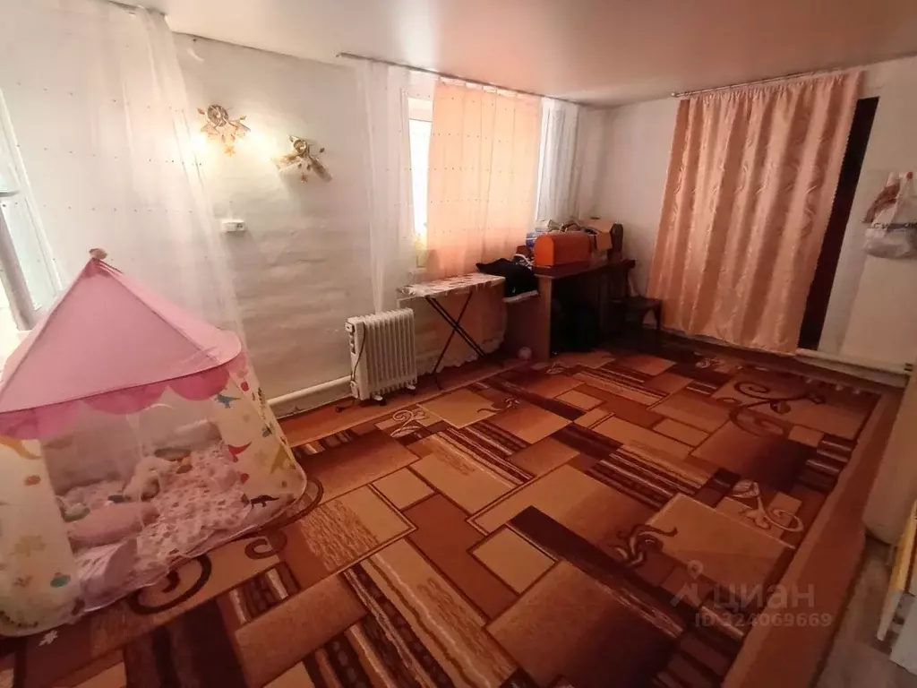 Дом в Алтайский край, Рубцовск ул. Писарева (55 м) - Фото 2