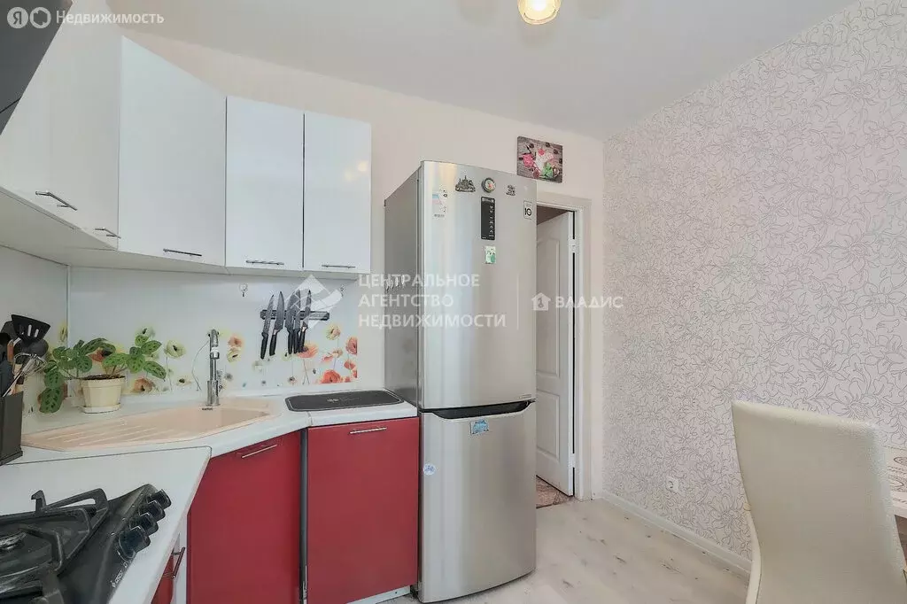 3-комнатная квартира: Рыбное, Большая улица, 12Б (61.4 м) - Фото 2