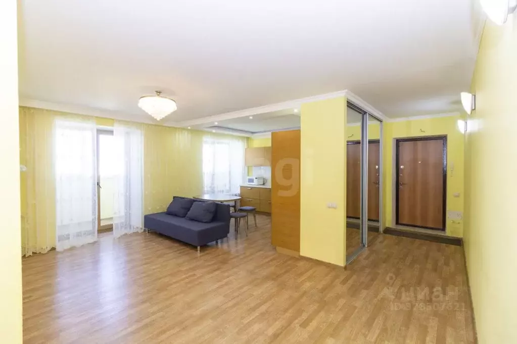 2-к кв. Тюменская область, Тюмень ул. Самарцева, 30 (64.0 м) - Фото 1