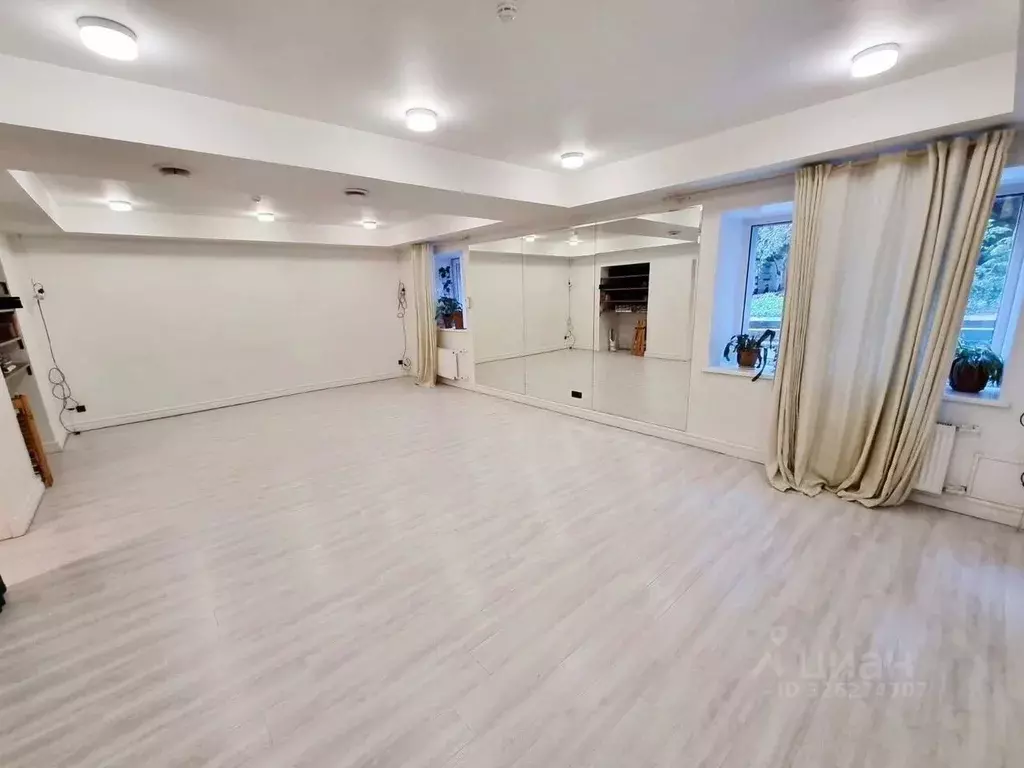 Помещение свободного назначения в Москва Новодевичий проезд, 4 (187 м) - Фото 1