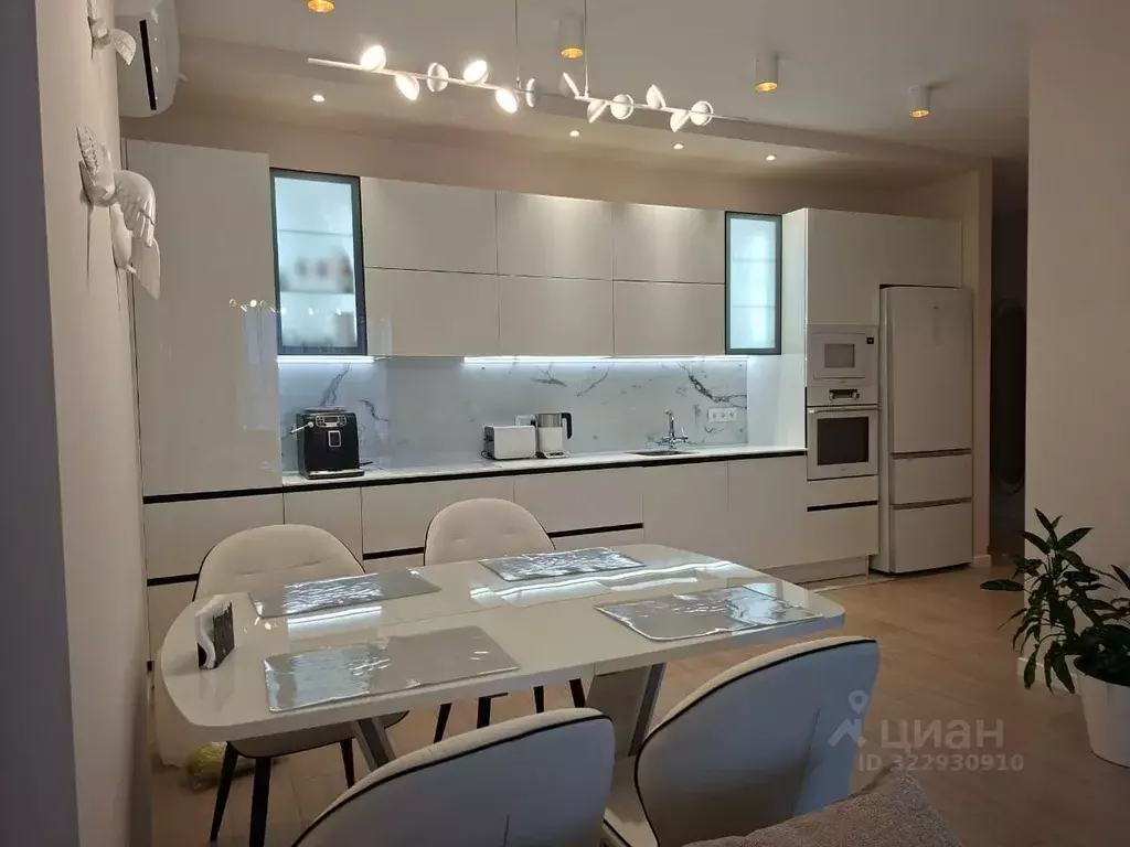 3-к кв. Свердловская область, Екатеринбург ул. Ткачей, 17 (116.0 м) - Фото 1