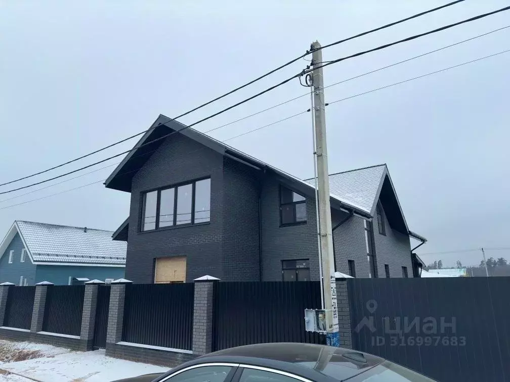 Дом в Московская область, Химки городской округ, д. Брехово, Большое ... - Фото 0