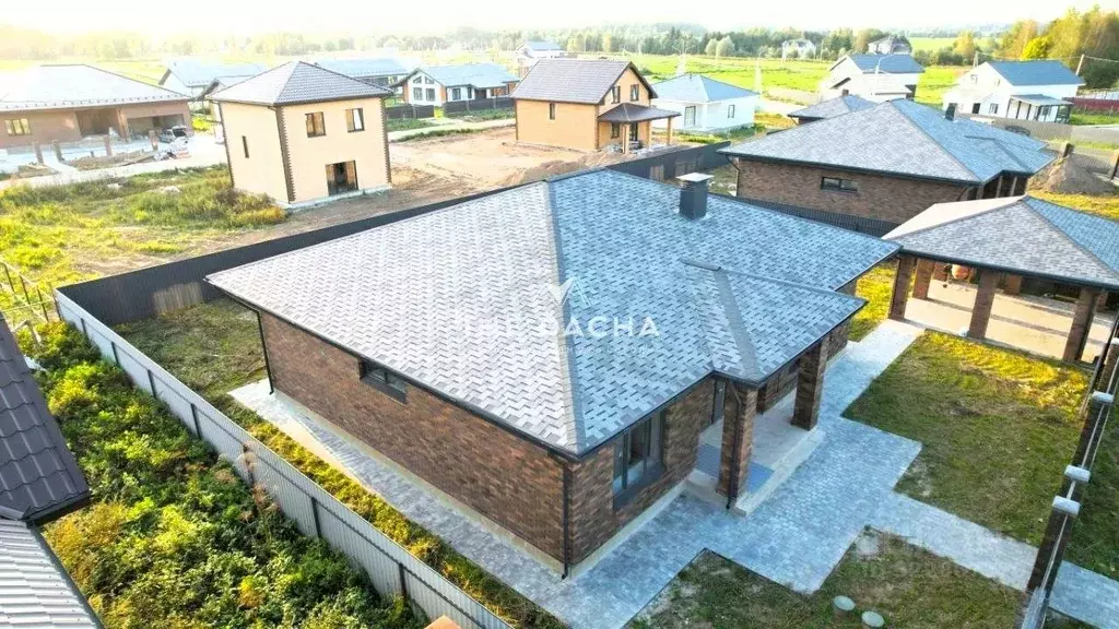 Дом в Калужская область, Боровский муниципальный округ, Совьяки с/пос, ... - Фото 2