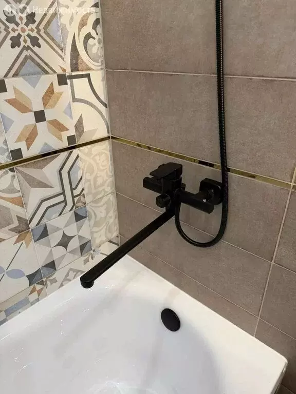 2-комнатная квартира: Абакан, улица Кирова, 179 (42 м) - Фото 1