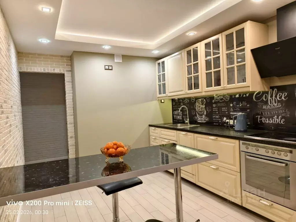 3-к кв. Ленинградская область, Мурино Всеволожский район, ул. ... - Фото 1