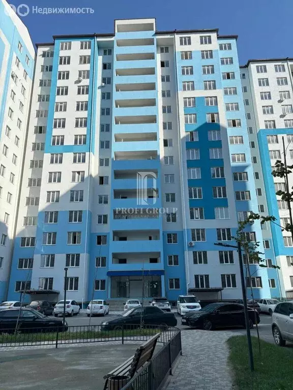 2-комнатная квартира: Каспийск, улица Каспийское шоссе, 17к3 (68 м) - Фото 1