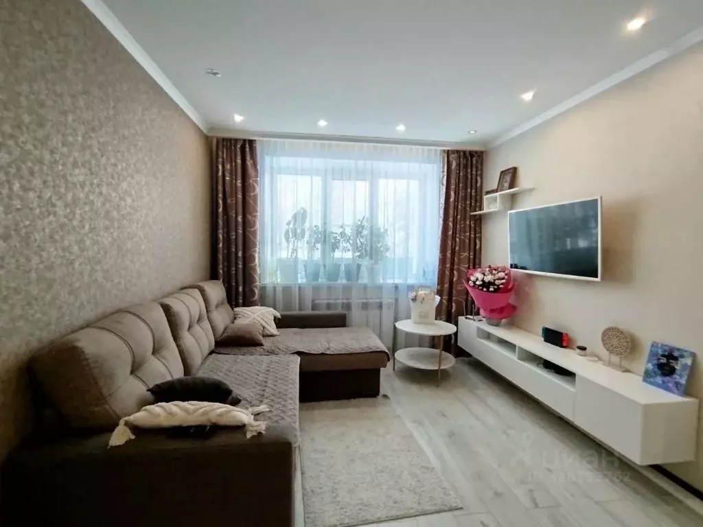 1-к кв. Нижегородская область, Арзамас 9 Мая ул., 8к8 (40.6 м) - Фото 1