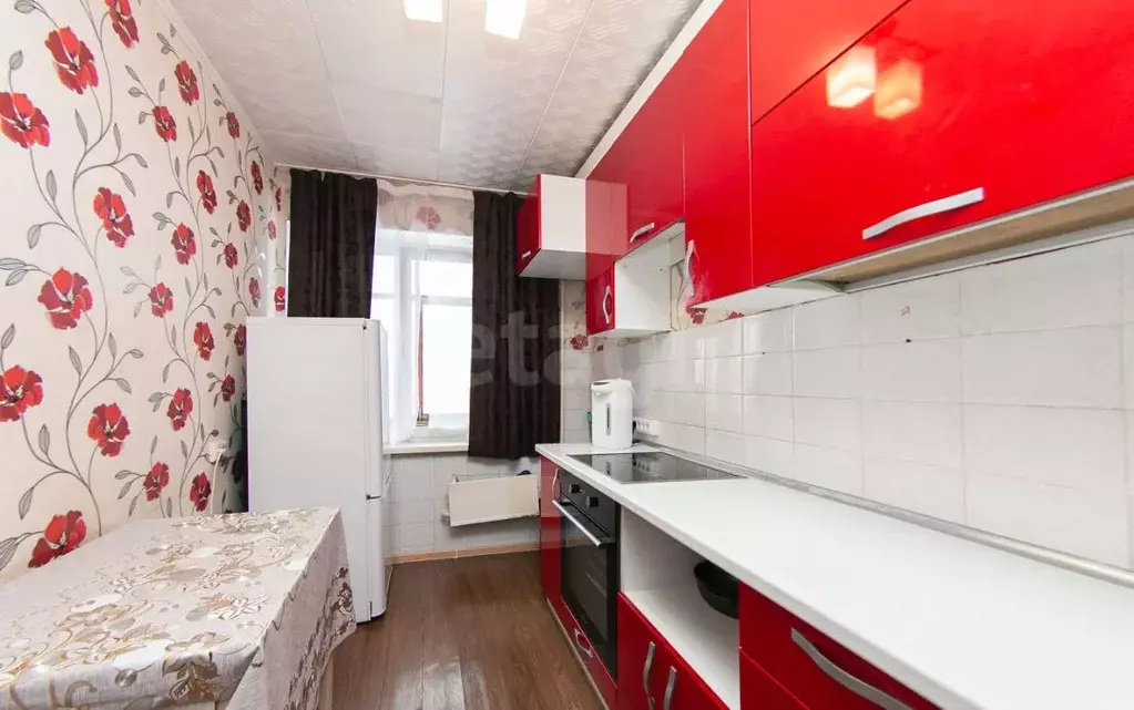 3-к кв. Томская область, Томск Солнечный мкр, ул. Бирюкова, 2 (65.9 м) - Фото 1