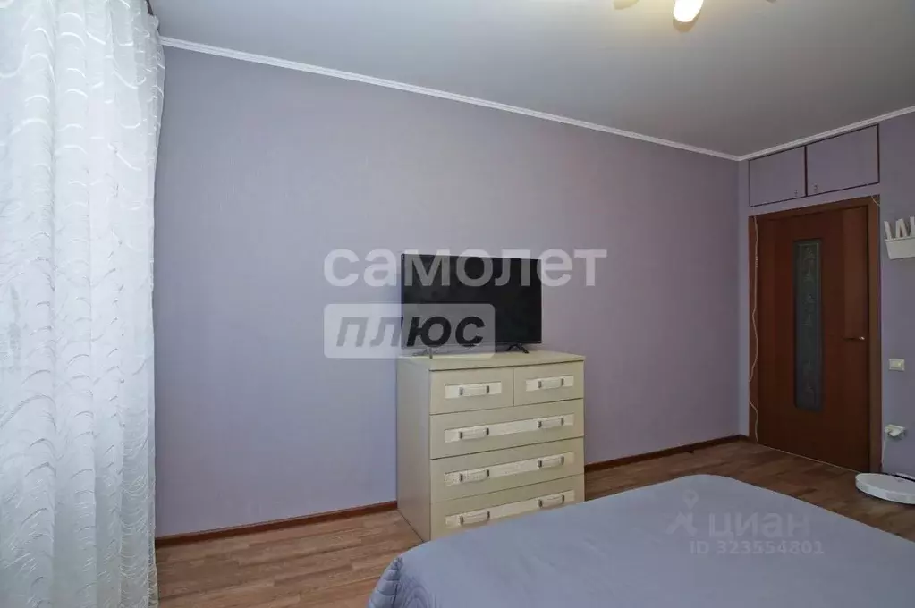 2-к кв. Омская область, Омск просп. Комарова, 16 (58.8 м) - Фото 2