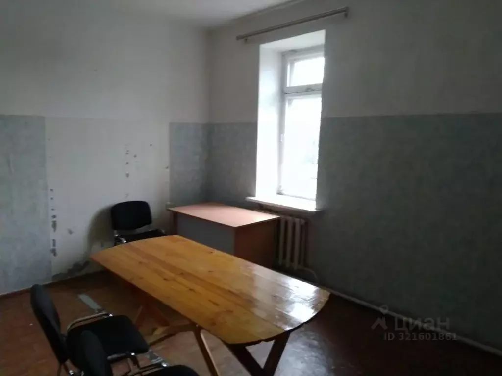 Помещение свободного назначения в Тюменская область, с. Юргинское ул. ... - Фото 0
