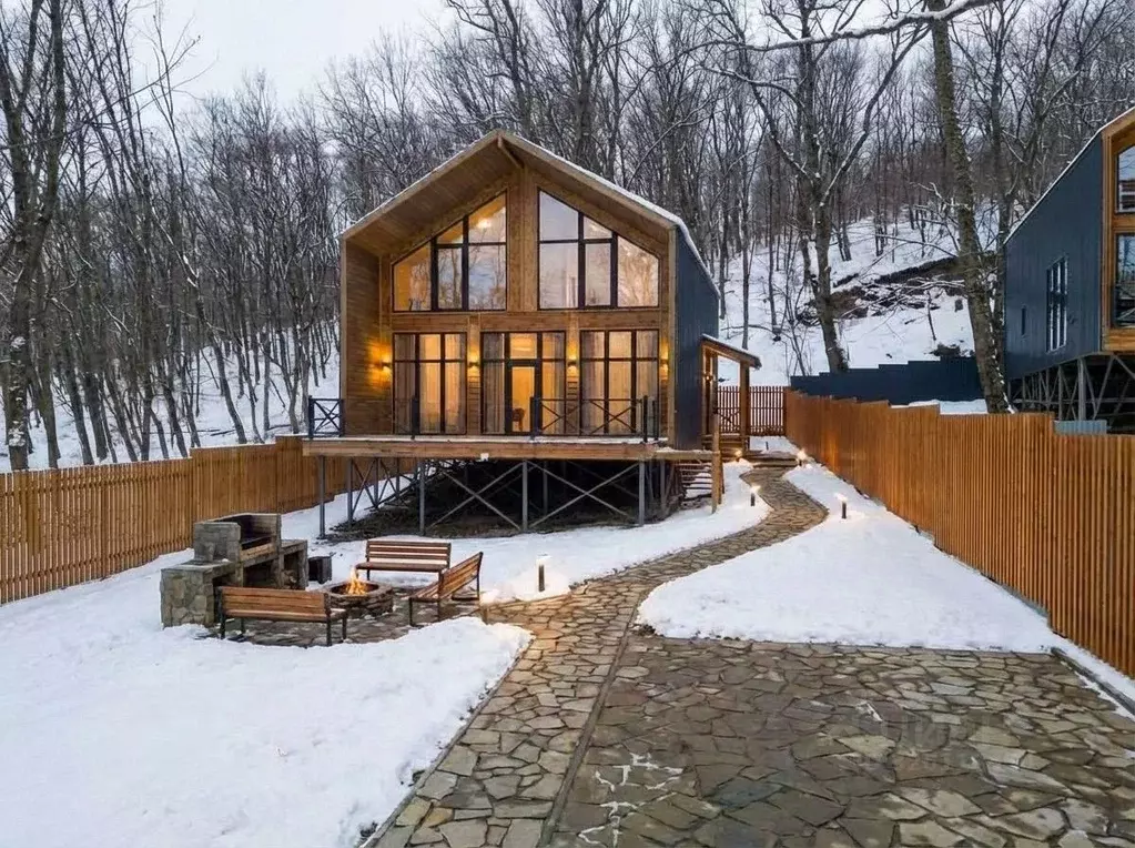 Дом в Крым, Алушта муниципальный округ, с. Верхняя Кутузовка ул. ... - Фото 2