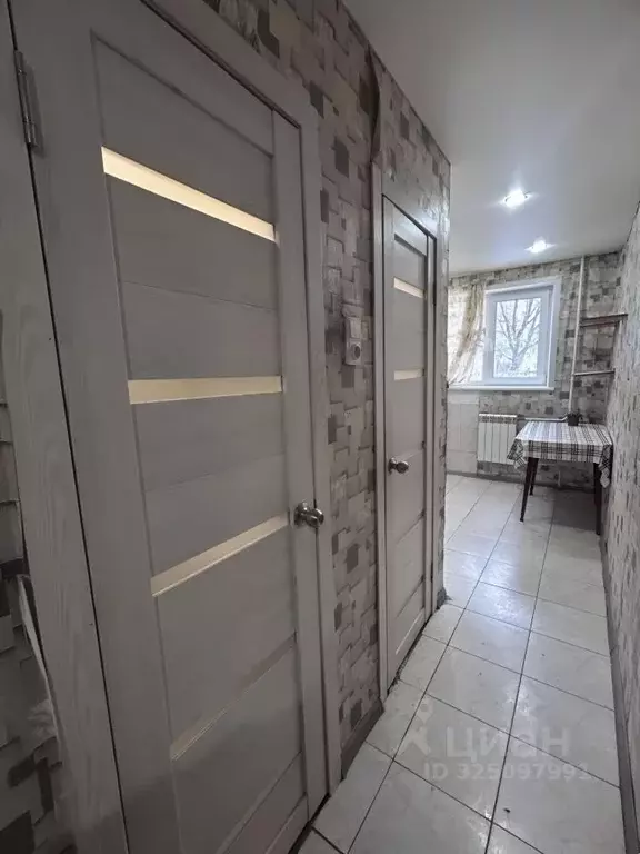 2-к кв. Самарская область, Тольятти Приморский бул., 20 (50.0 м) - Фото 2