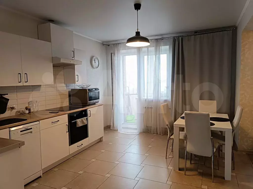 2-к. квартира, 74 м, 13/22 эт. - Фото 0