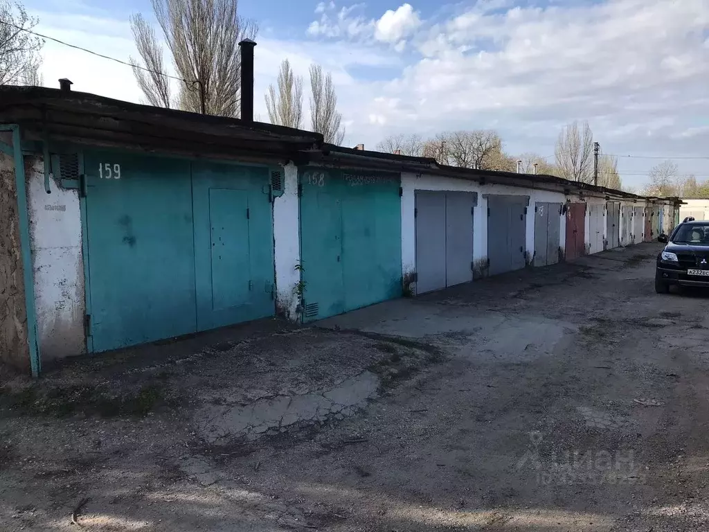 Гараж в Крым, Керчь ул. Льва Толстого, 99/176 (17 м) - Фото 2