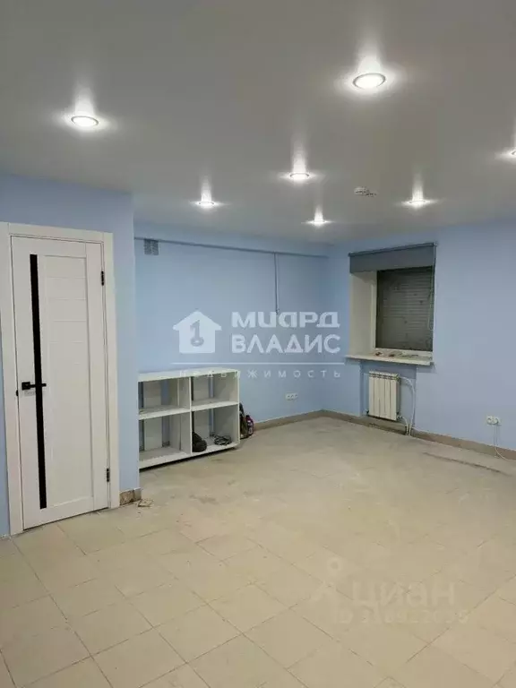 Помещение свободного назначения в Омская область, Омск просп. Карла ... - Фото 1