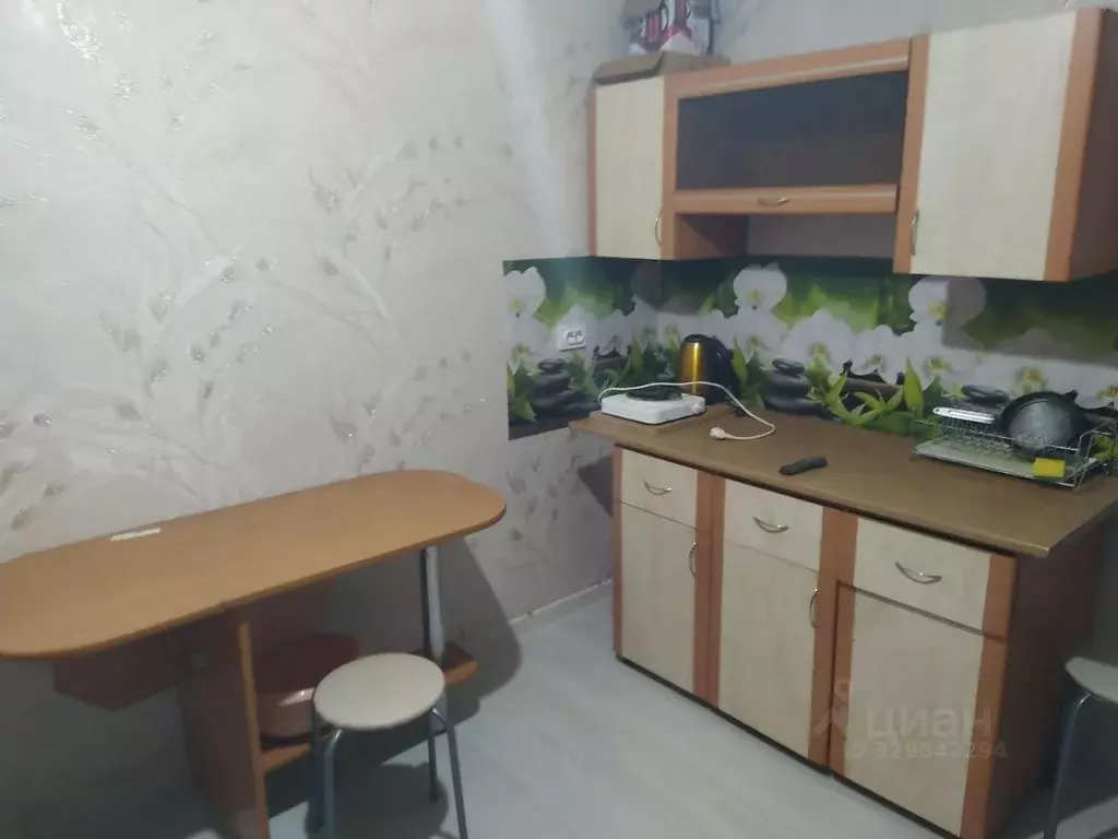 Комната Удмуртия, Ижевск Автозаводская ул., 62 (18.0 м) - Фото 1