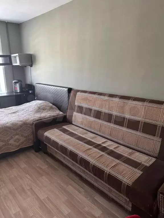 Комната 15 м в 5-к., 4/4 эт. - Фото 1