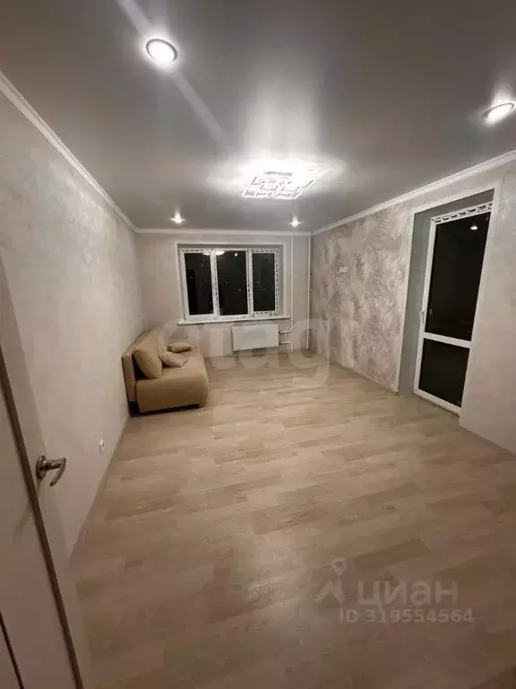 1-к кв. Брянская область, Брянск ул. А.К. Толстого, 3А (46.7 м) - Фото 0