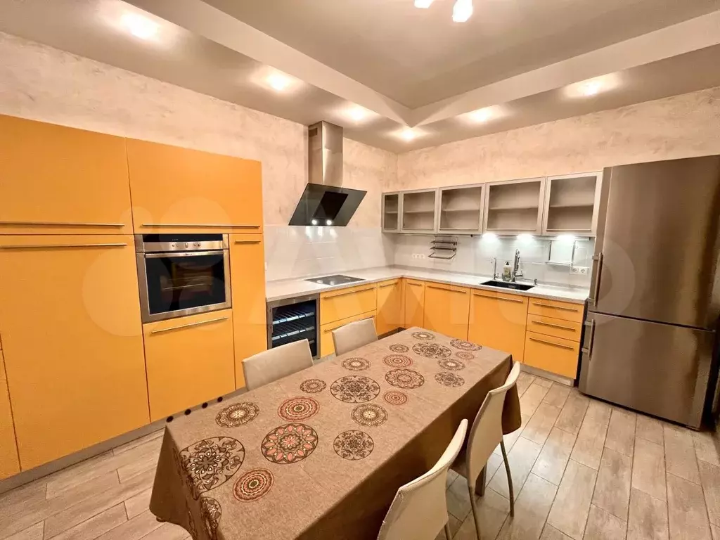 3-к. квартира, 100 м, 2/5 эт. - Фото 0