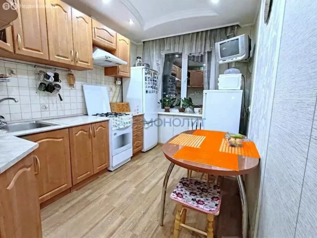 3-комнатная квартира: Чебоксары, бульвар Анатолия Миттова, 39 (69.1 м) - Фото 1