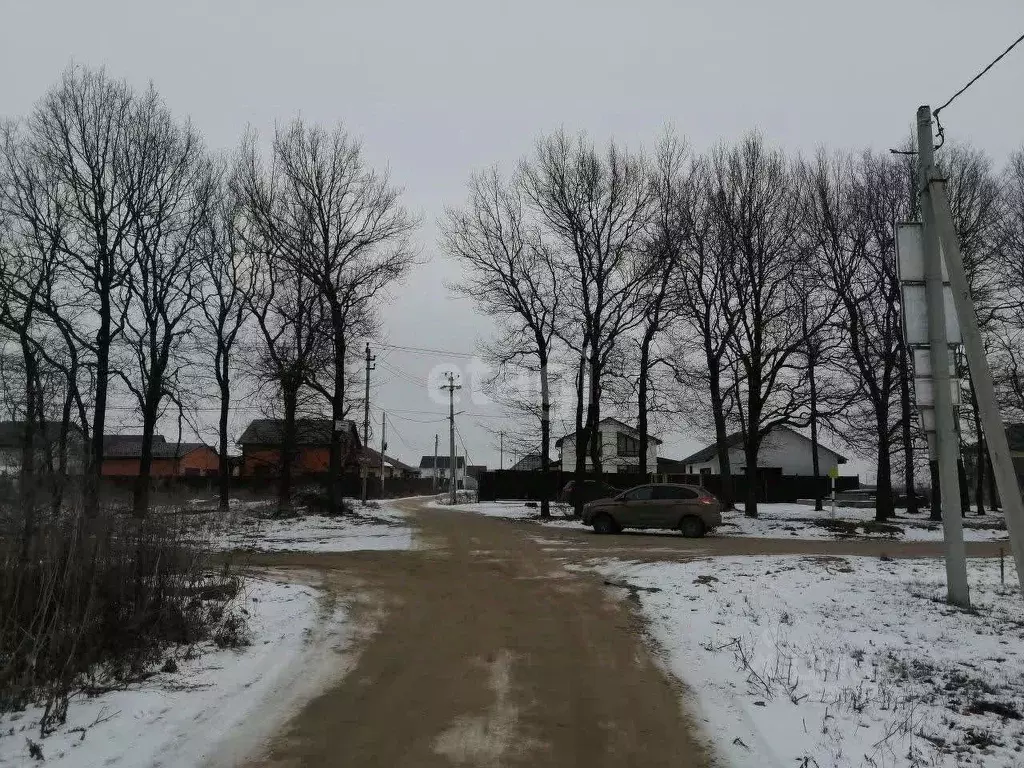Участок в Курская область, Курский район, Моковский сельсовет, д. 1-я ... - Фото 1