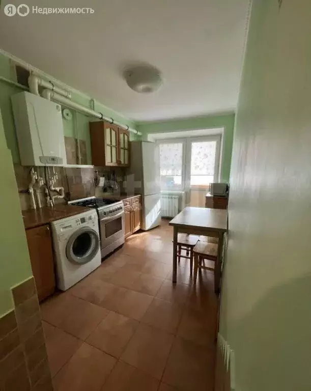 3-комнатная квартира: Калужская область, село Совхоз Боровский, ... - Фото 1