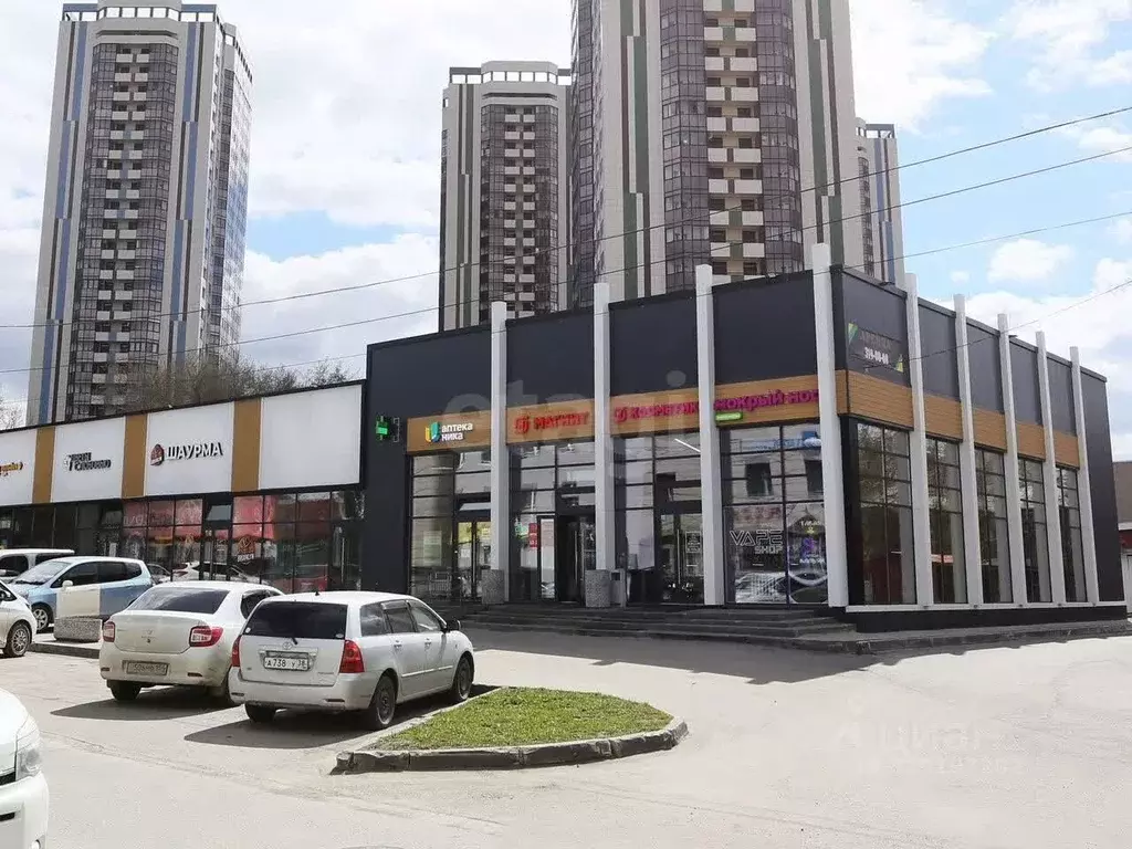 Торговая площадь в Новосибирская область, Новосибирск ул. Гаранина, 12 ... - Фото 1