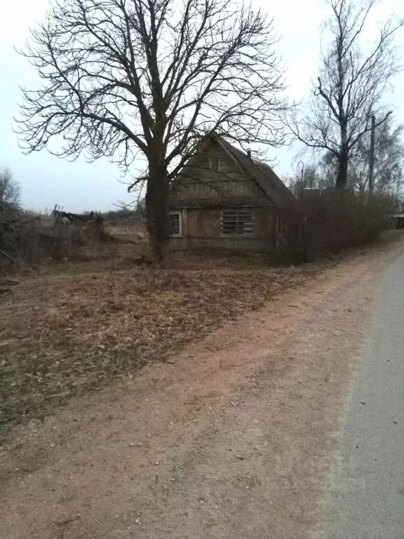 Дом в Псковская область, Новосокольнический район, Насвинская волость, ... - Фото 1